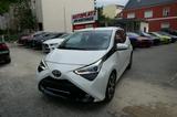 Toyota Aygo AYGO x-play Team D - Toyota Aygo (X) Gebrauchtwagen in Berlin