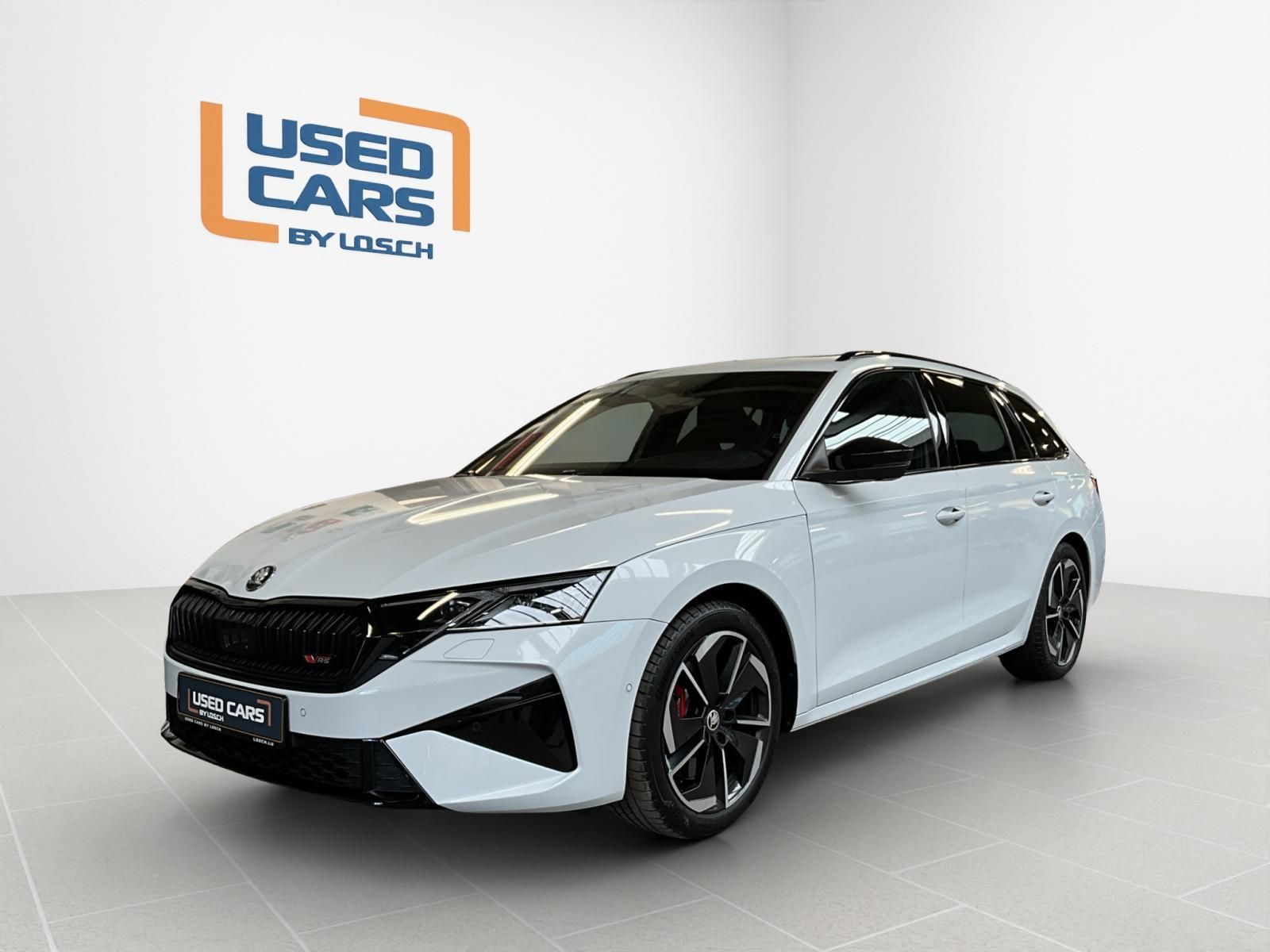 Skoda Octavia RS+DSG+SUEDIA+AHK+Pano+360