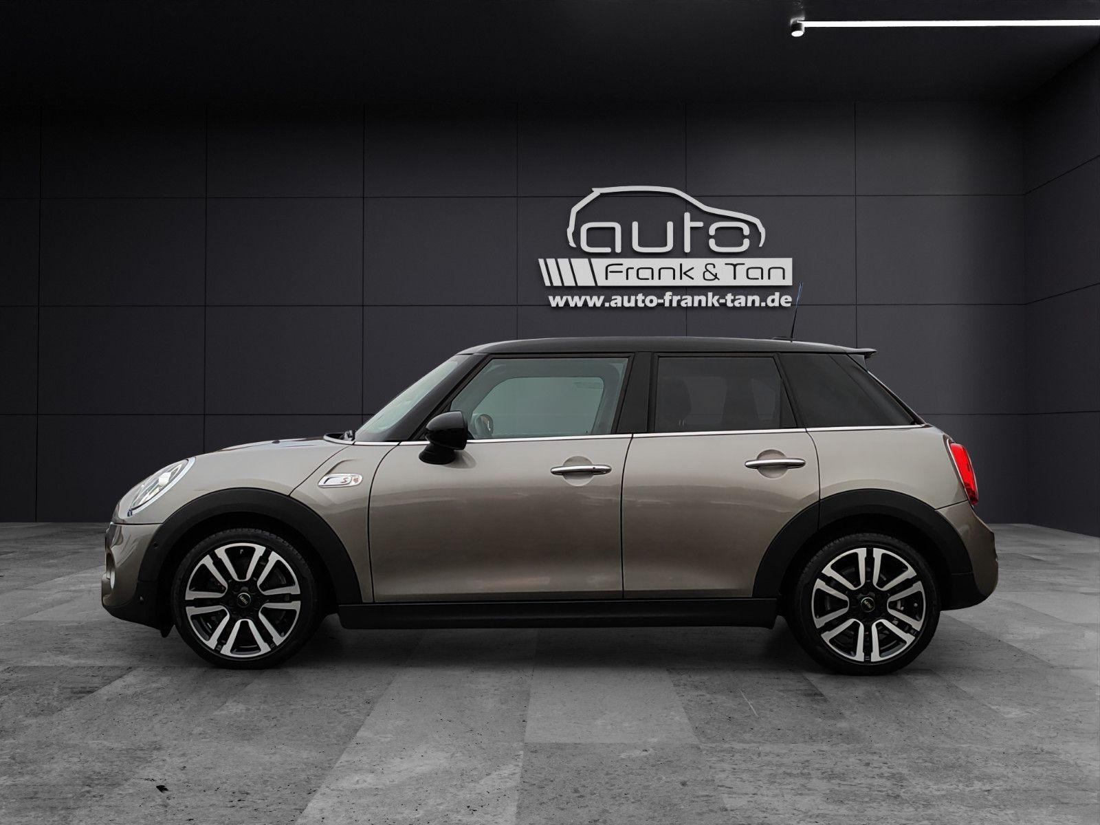 Fahrzeugabbildung MINI Cooper S*Ambiente*Pano*Kamera*LED*Navi*