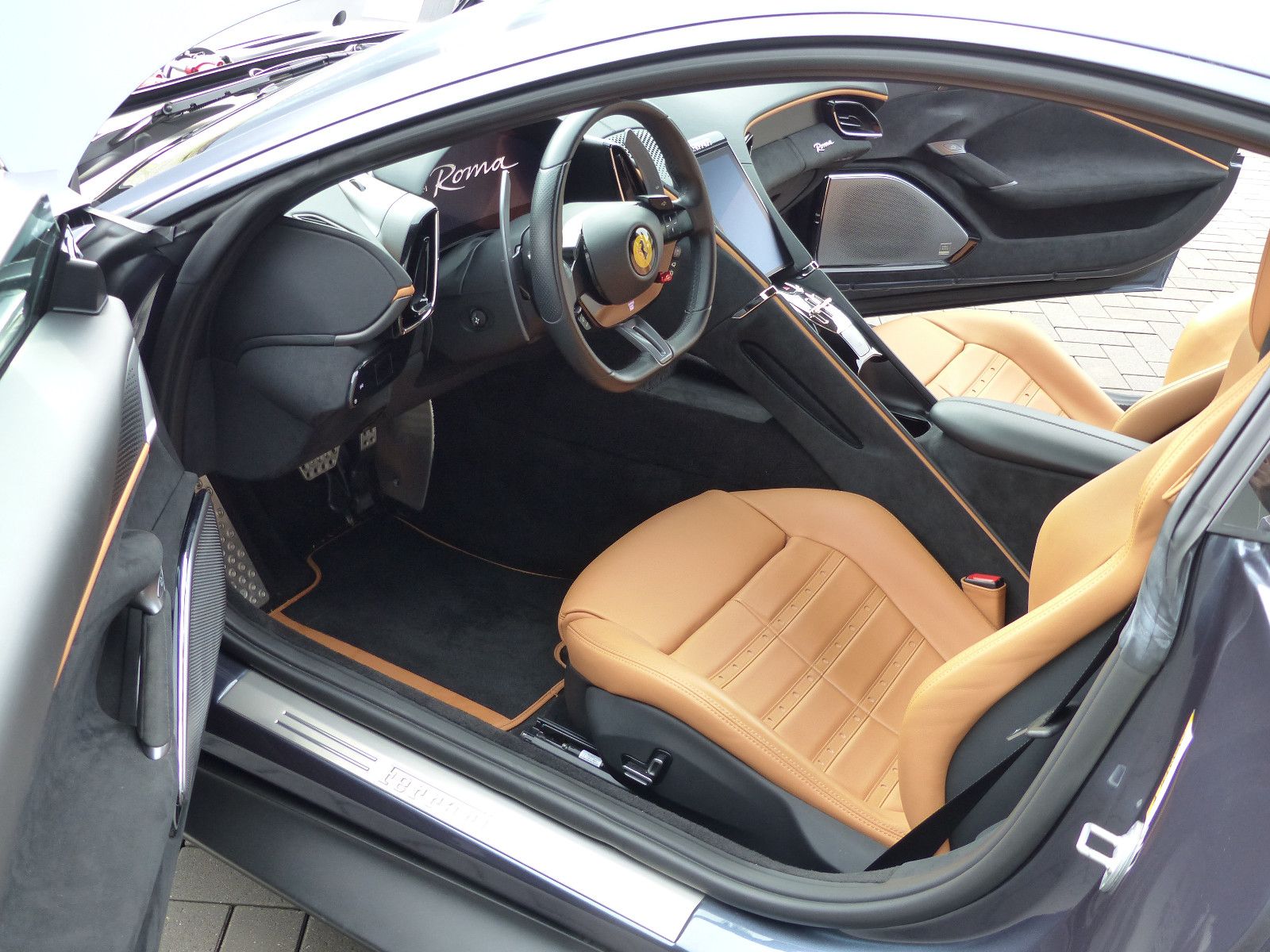 Fahrzeugabbildung Ferrari Roma Daytona Cognac/Cuoio