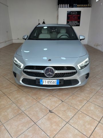 Mercedes-Benz Mercedes-benz A 180 A 180 d Automatic 4p. Premiu