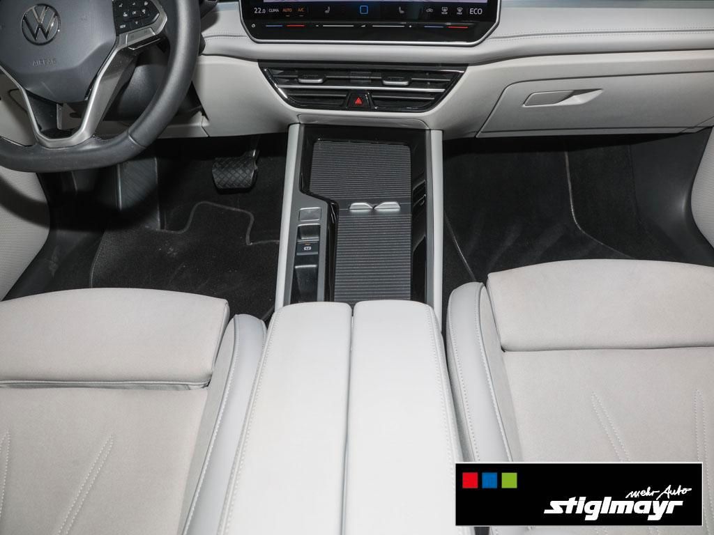Volkswagen Passat - Bild 12
