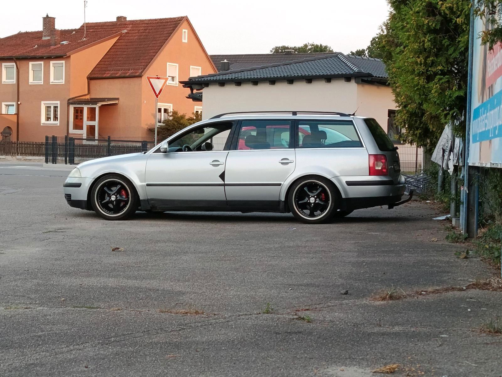 Volkswagen Passat 2004 — engine 136 HP (100kW)