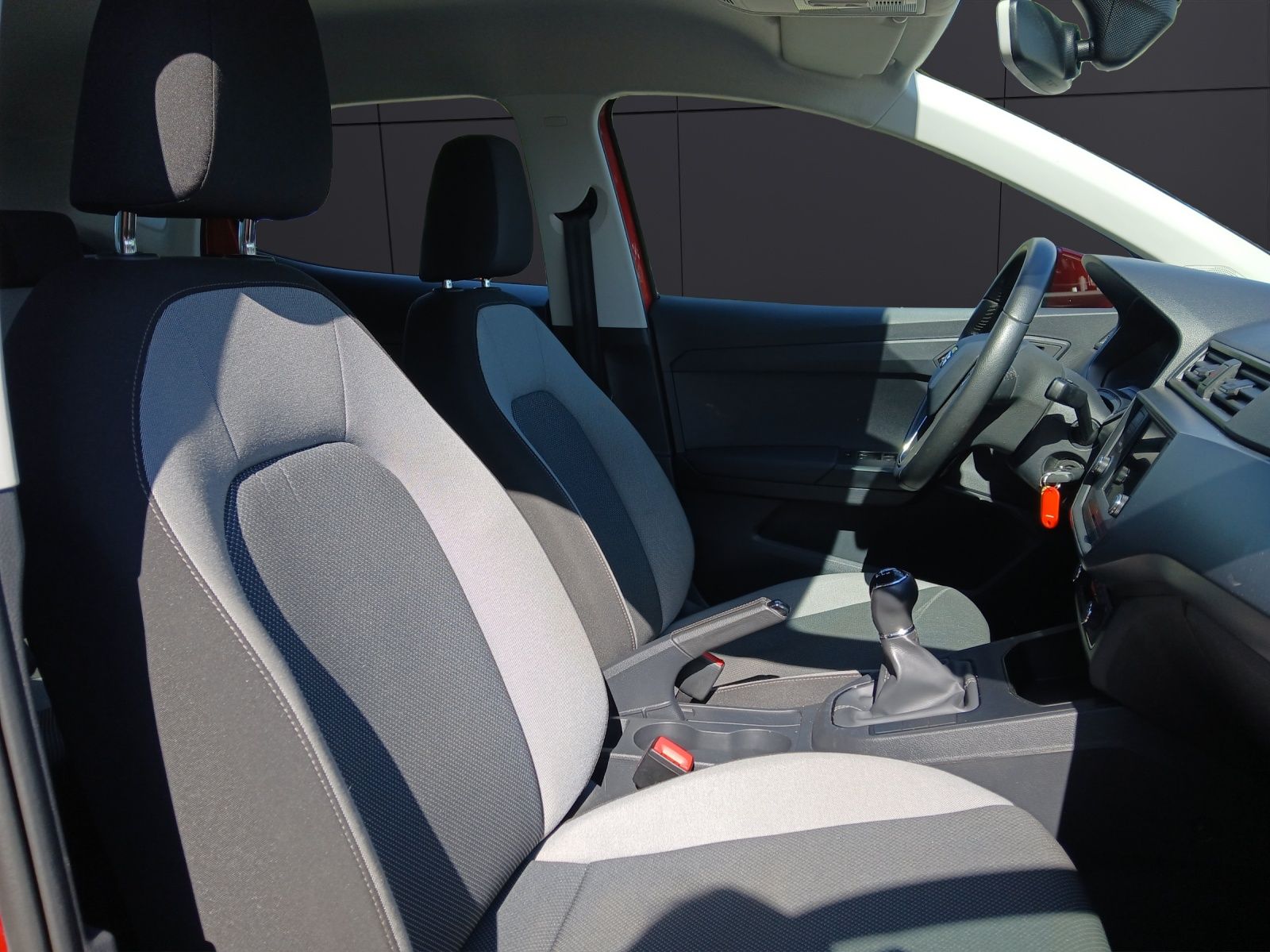 Fahrzeugabbildung SEAT Ibiza 1.0 TSI Style, LED