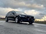 Volvo V90 D4 Momentum Pro Geartronic Momentum Pro - schwarze Volvo V90