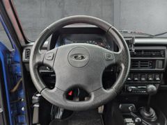 Fahrzeugabbildung Niva Taiga Urban 1,7i 4x4 SHZ GA Alu el.SP Spieg