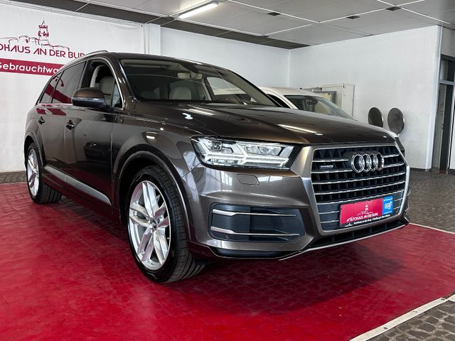 AUDI Q7 3.0 TDI quattro
