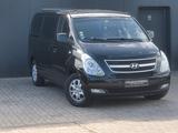 Hyundai H-1 Starex2,5CRDI Automatik 8 Sitze - Hyundai H-1 Starex mit Schiebetür