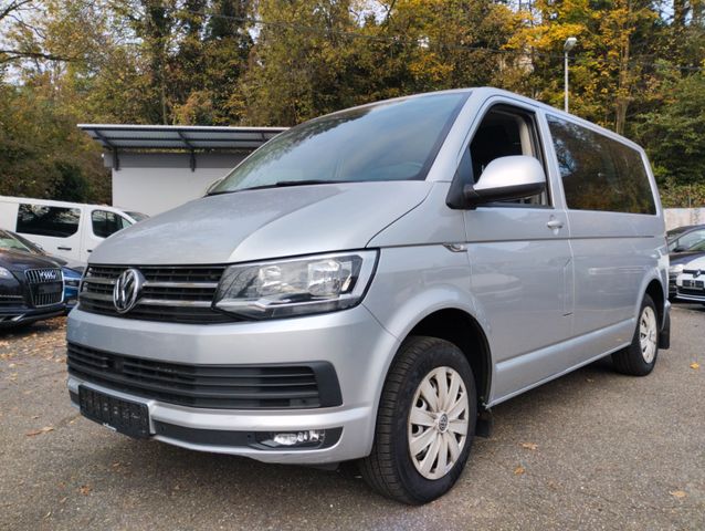 Volkswagen T6 Caravelle Comfortline DSG Rollstuhlrampe