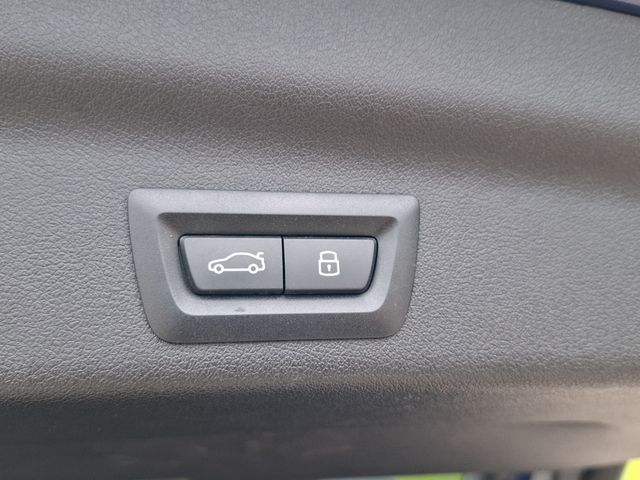X1 20i sDrive Automatik AHK