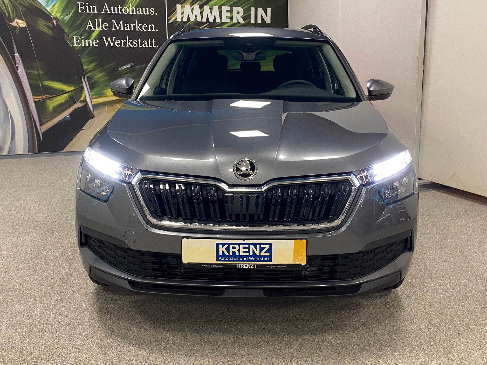 Fahrzeugabbildung SKODA Kamiq 1.5l TSI DSG TOUR+5 JahGARANTIE+KAMERA+PDC