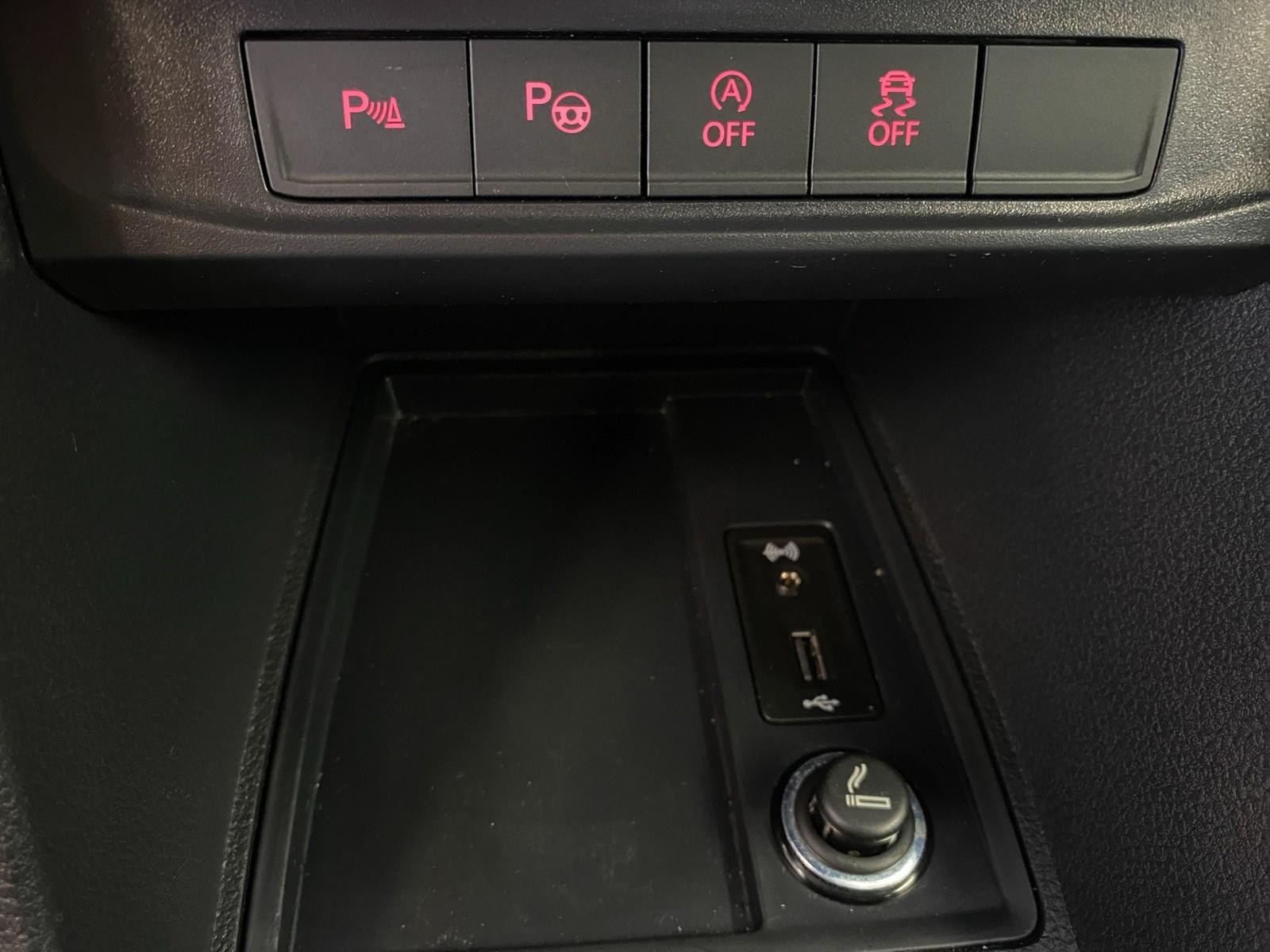 Volkswagen Caddy 2.0 TDI Highline +XENON+NAVI+SITZHEIZUNG++, миниатюра 15