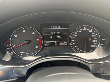 Audi A6 - 12