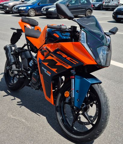 KTM RC 125 2024