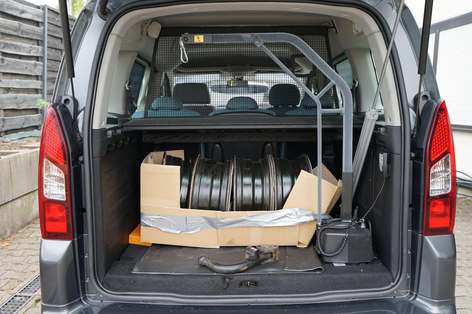 Citroën Berlingo Multiselection-TEMPOMAT-BEHiNDERTENGERE