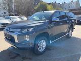 Mitsubishi L200 Basis Doppelkabine 4WD - Mitsubishi L200 Gebrauchtwagen in Hamburg