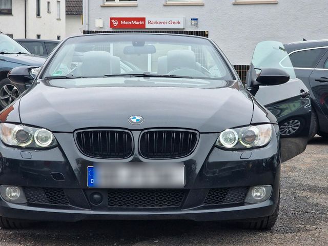 BMW 330i Cabrio e93