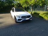 Mercedes-Benz GLC 300 d 4MATIC Autom. -, d AMG Line 4Matic - Mercedes-Benz GLC 300 von privat