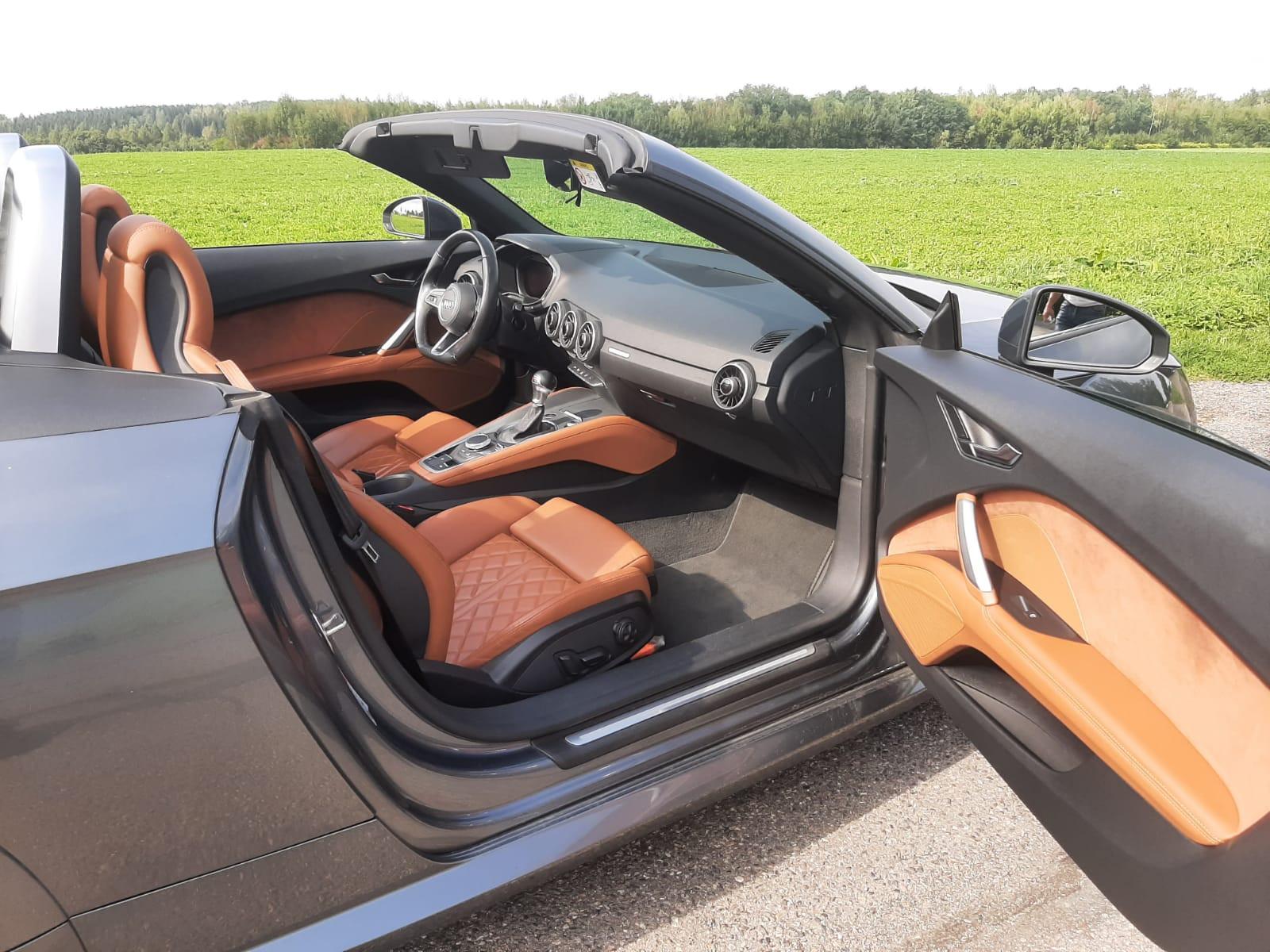 Audi TT Roadster 2.0 TDI quattro