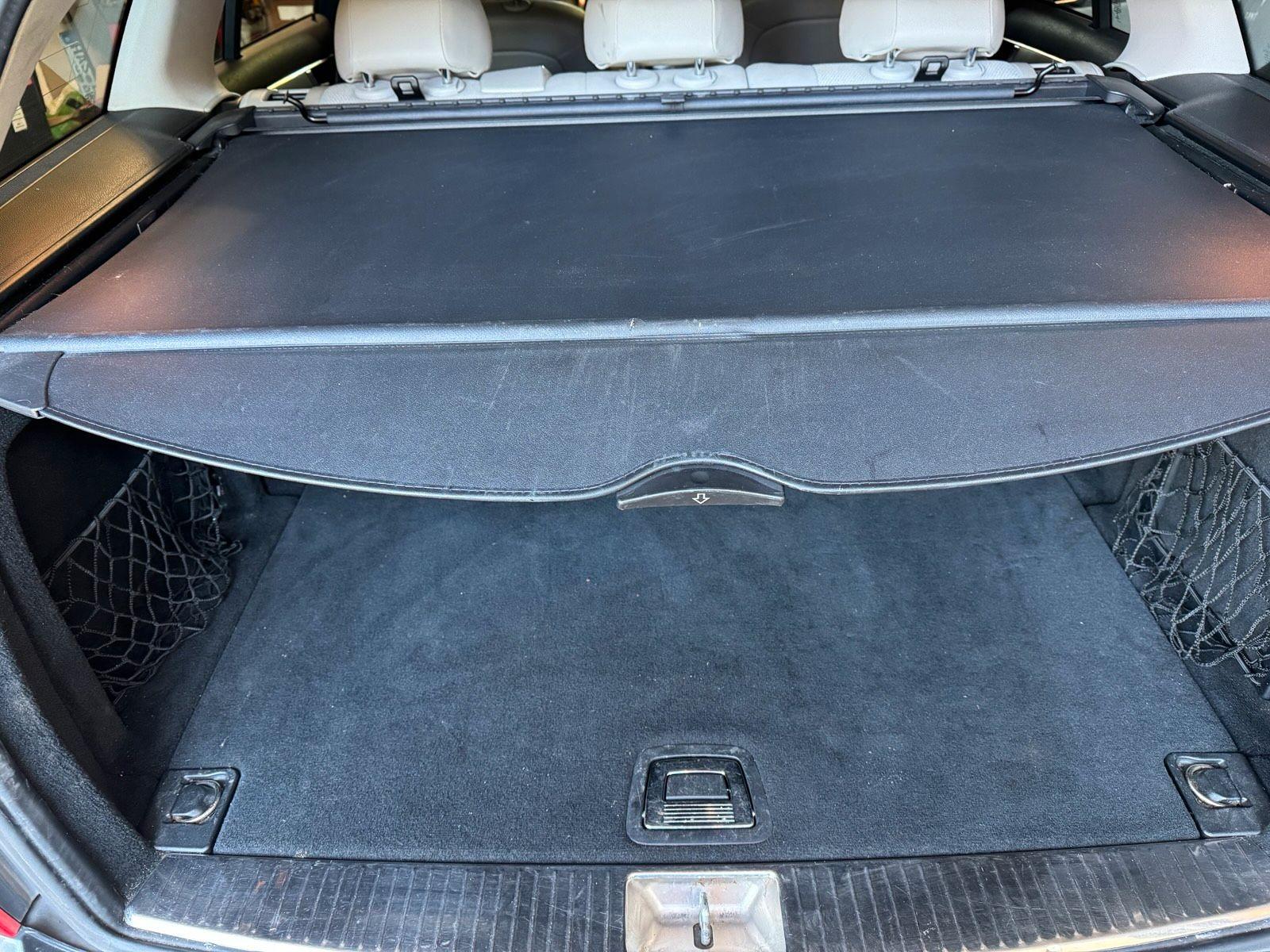 Mercedes-Benz C220 2010 — photo 12