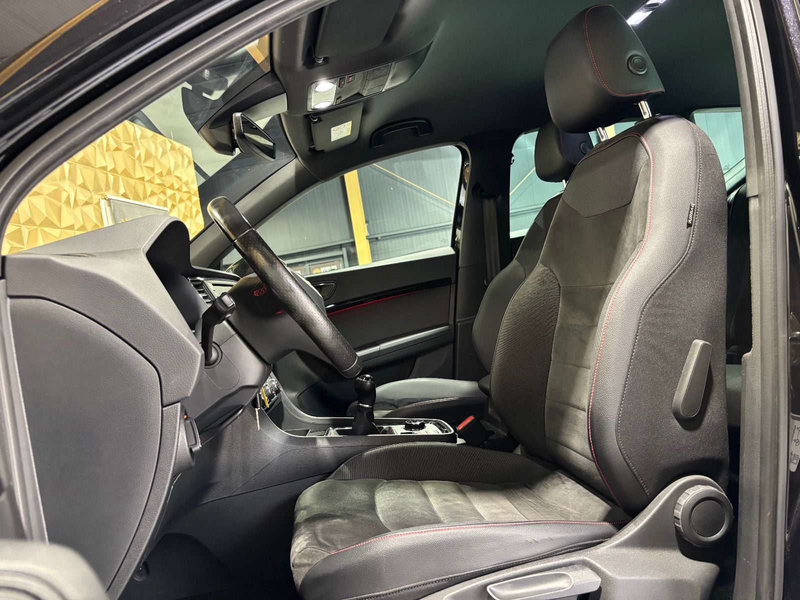 Fahrzeugabbildung SEAT Ateca FR'/LED/NAVI/KAMERA/ALCANTARA/ASSIST