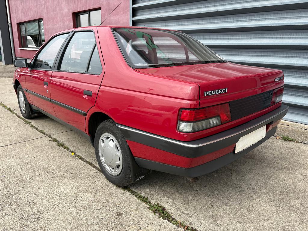 Peugeot 405