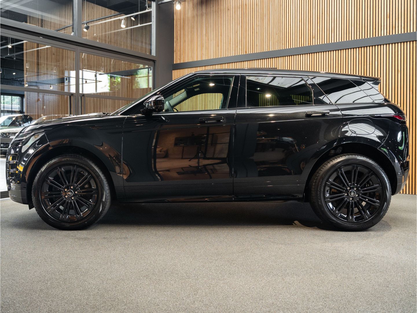 Land Rover Range Rover Evoque P270e PHEV AWD Dynamic SE 1.5 imagem 3