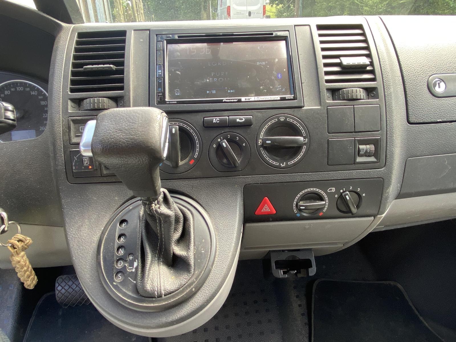 Volkswagen T5 lang, Mittelhochdach, LPG, Motor nur 25.000km
