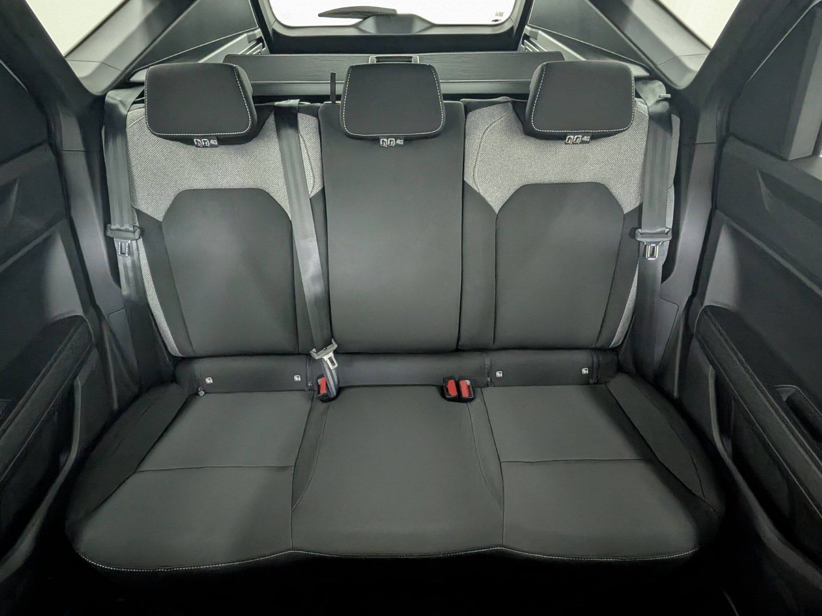 DACIA Bigster  Journey Hybrid 155 19-Zoll City – Bild 14