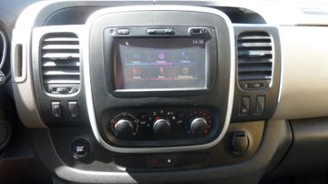 Renault Trafic Expression L2H1 1,6 dCi 145 PS 8 Sitze AH
