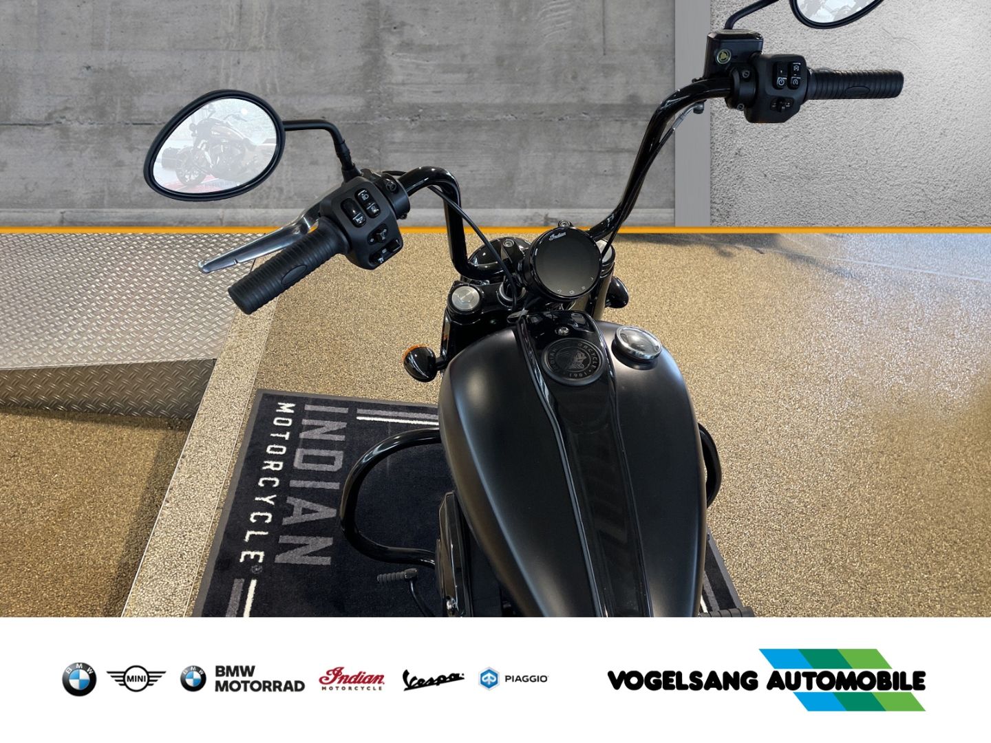 Fahrzeugabbildung Indian Chief Bobber Ape-Lenker, Sturzbügel, Gepäckträge