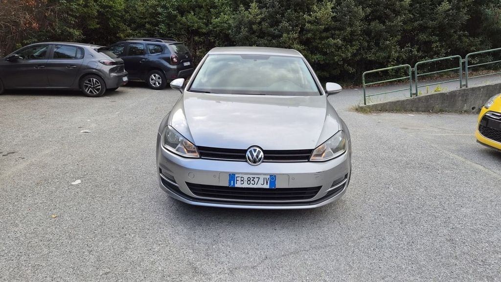 Image of Volkswagen Golf