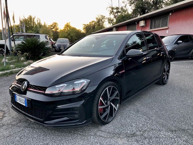 Volkswagen Golf GTI PERFORMANCE 2.0 245 CV DSG 5