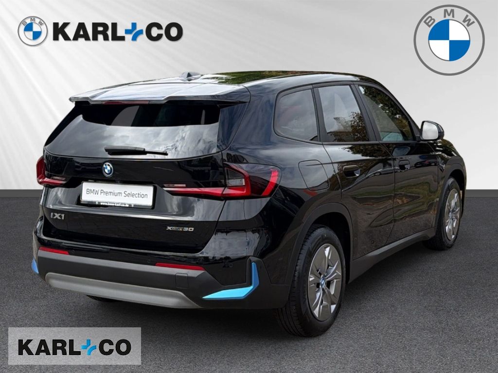 BMW iX1 xDrive 30 HUD 360 Kamera Alarm NAV DAB SHZ foto 5