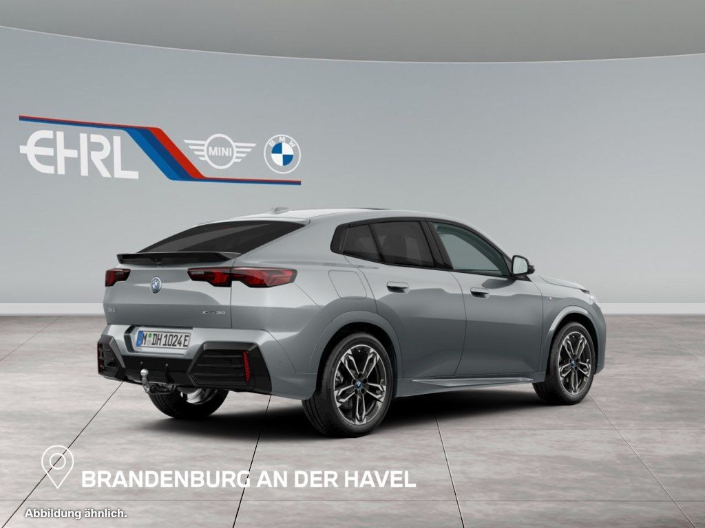 BMW iX2 xDrive30 M-Paket | AHK 360° STANDHZ HEAD-UP imagem 3