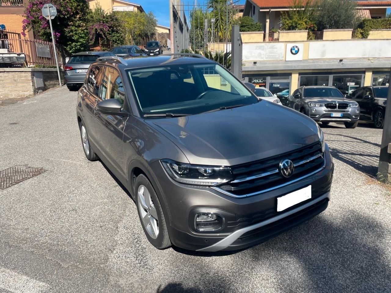 Volkswagen T-Cross 1.0 TSI 110 CV DSG Advanced imagem 2