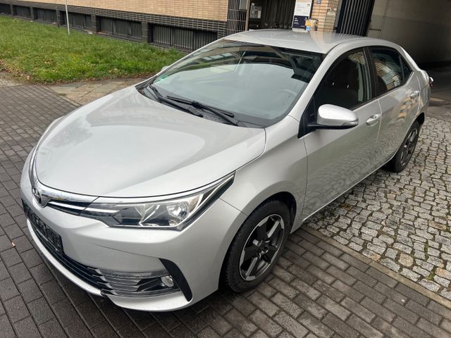 Toyota Corolla 1,6-l-Valvematic Multidrive S Edition