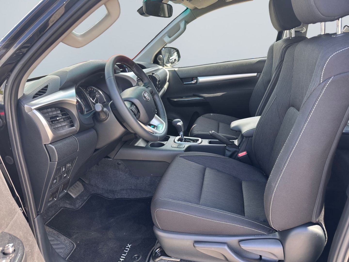 Toyota Hilux - Bild 7