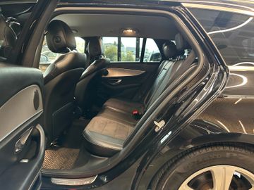 MYAUTOCENTER – Gebraucht- und Jahreswagen mit Werkstattservice in Pfaffenhofen Mercedes-Benz E 220 *TÜV:228*ACC*NAV*2-Zonen*LED*