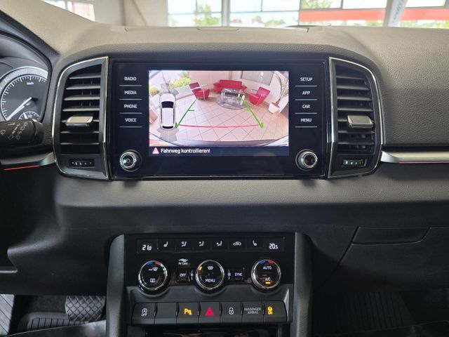 SKODA Karoq — Foto 24