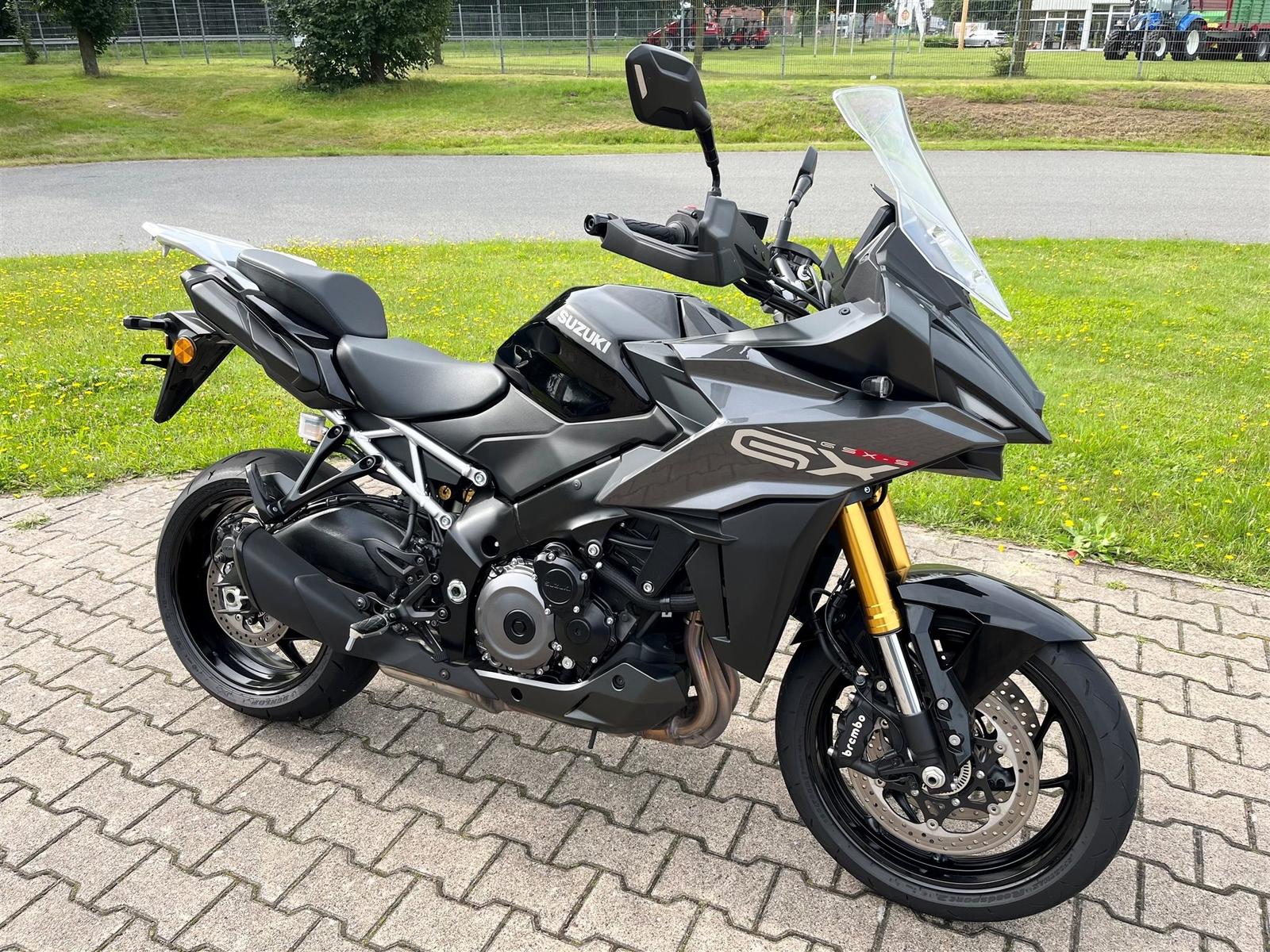 Suzuki GSX-S1000GX GSX-S1000