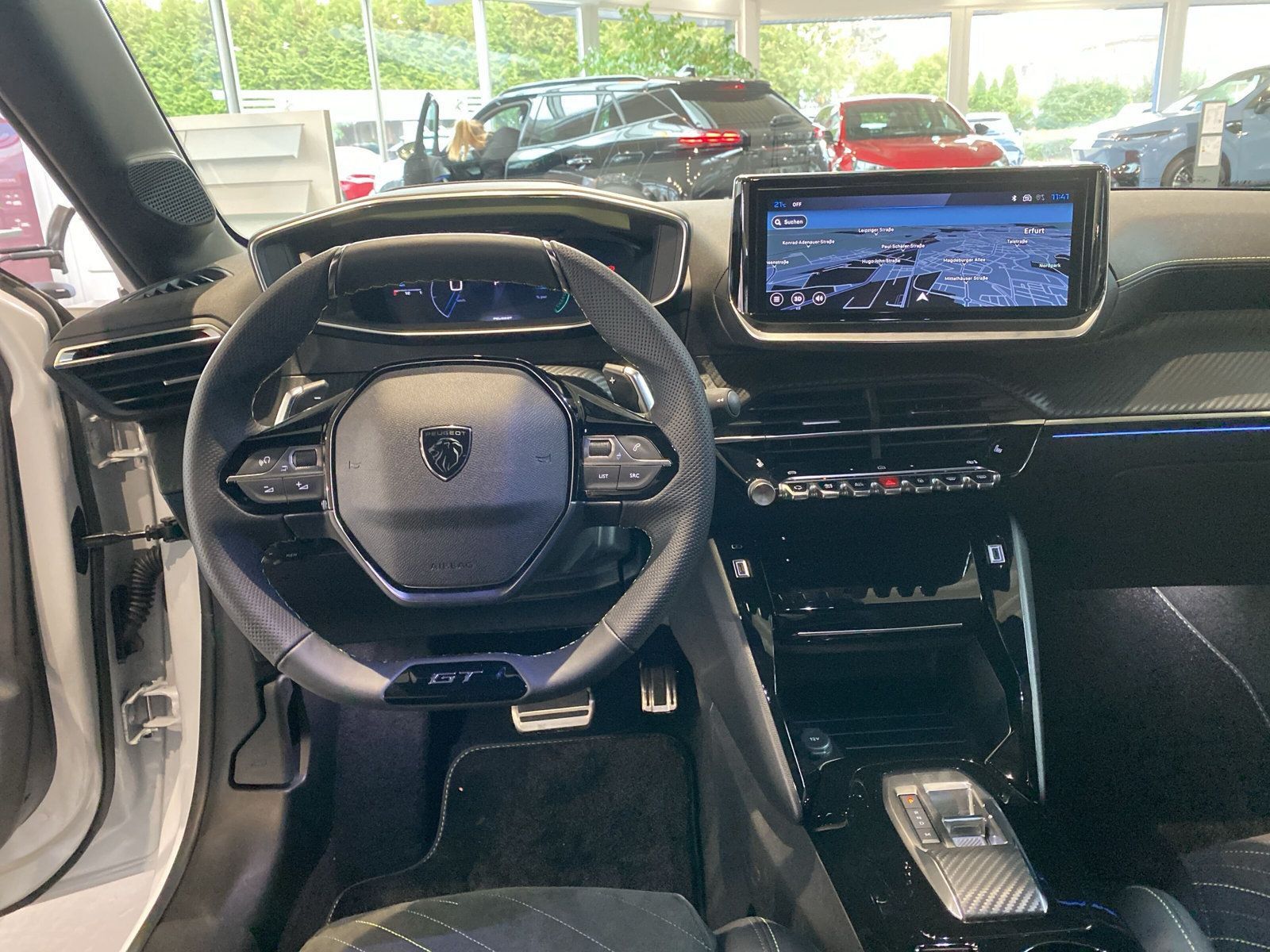 Peugeot 208 - Bild 11