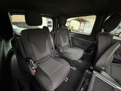 Fahrzeugabbildung Mercedes-Benz V 220d EDITION lang Night-Paket el.Klappe 19"AMG