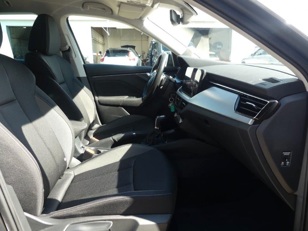 Fahrzeugabbildung SKODA Kamiq 1.0l TSI DSG TOUR *LED*NAVI*FSH*PDC*