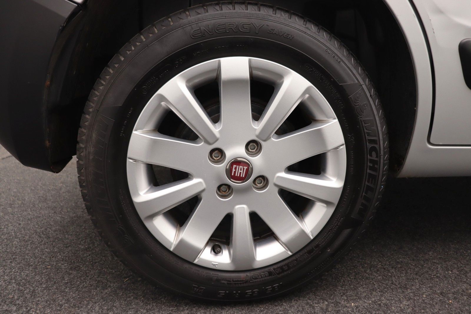 Fahrzeugabbildung Fiat Fiorino SX 1.2 Kombi SHZ AHK KLIMA PDC