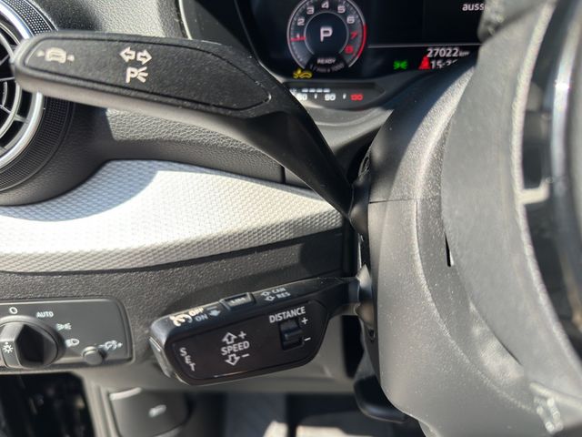 Q2 35 1.5 TFSI advanced SHZ KAMERA AHK LED