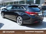 Hyundai i40 cw 2.0 GDI FAMILY+ KAMERA TEMPO KLIMA SHZ - Hyundai i40 mit Benzin-Antrieb: ESP