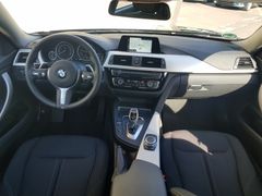 Fahrzeugabbildung BMW 420i Gran Coupé Advantage Navi LED SiHz PDC Temp