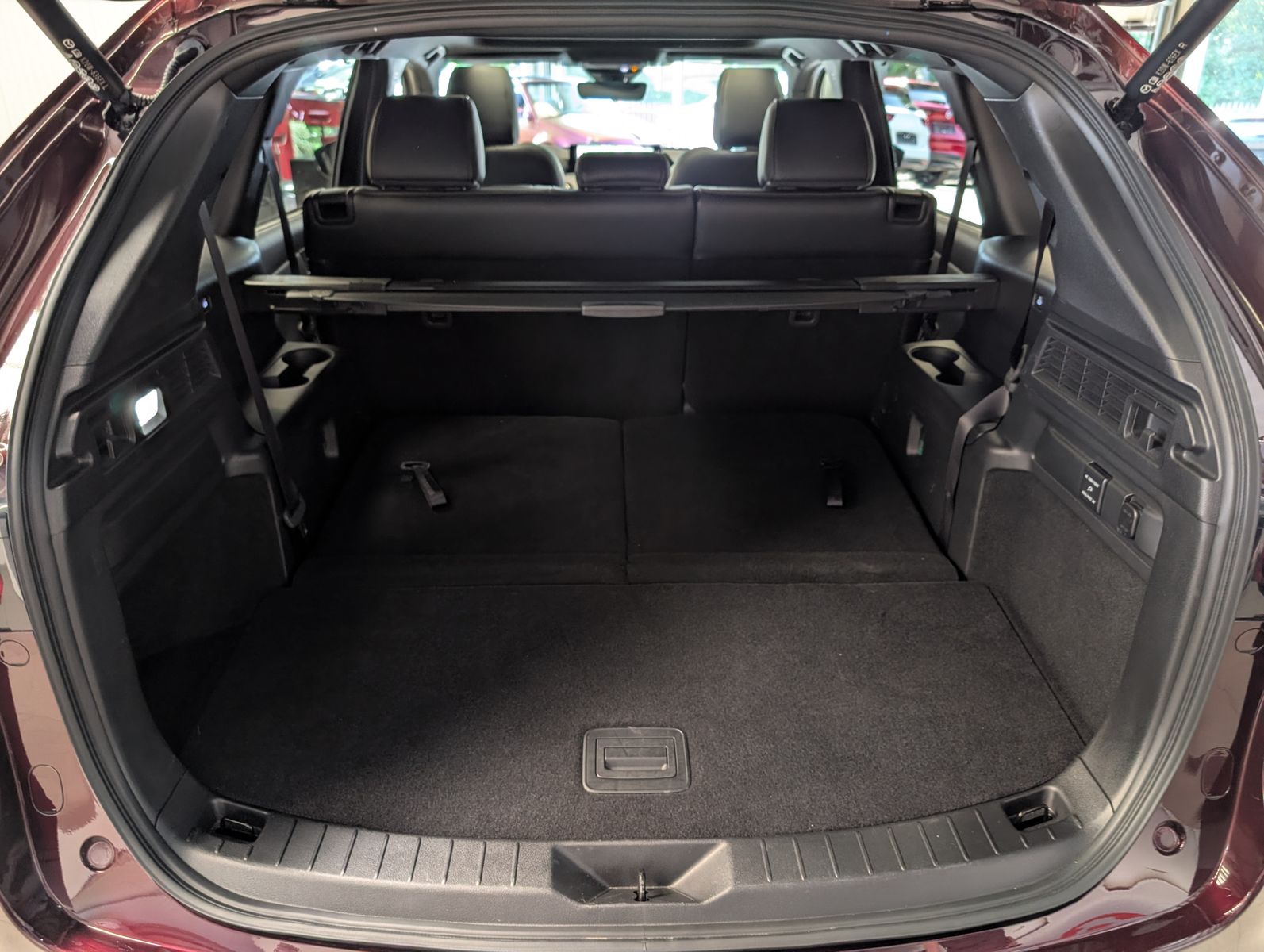 Fahrzeugabbildung Mazda CX-80 3.3L Homura PlusPANO*HUD*BOSE*NAPPA*7SIT