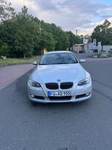 BMW 320i Coupé - - BMW 320 aus 2008: Coupe, 320i
